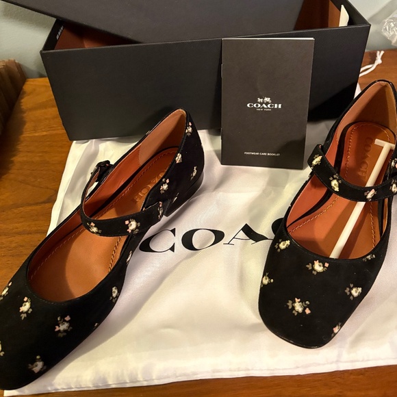 Mary Jane coach velvet shoes - Picture 1 of 4